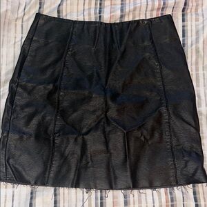 Elegant Black Leather Skirt